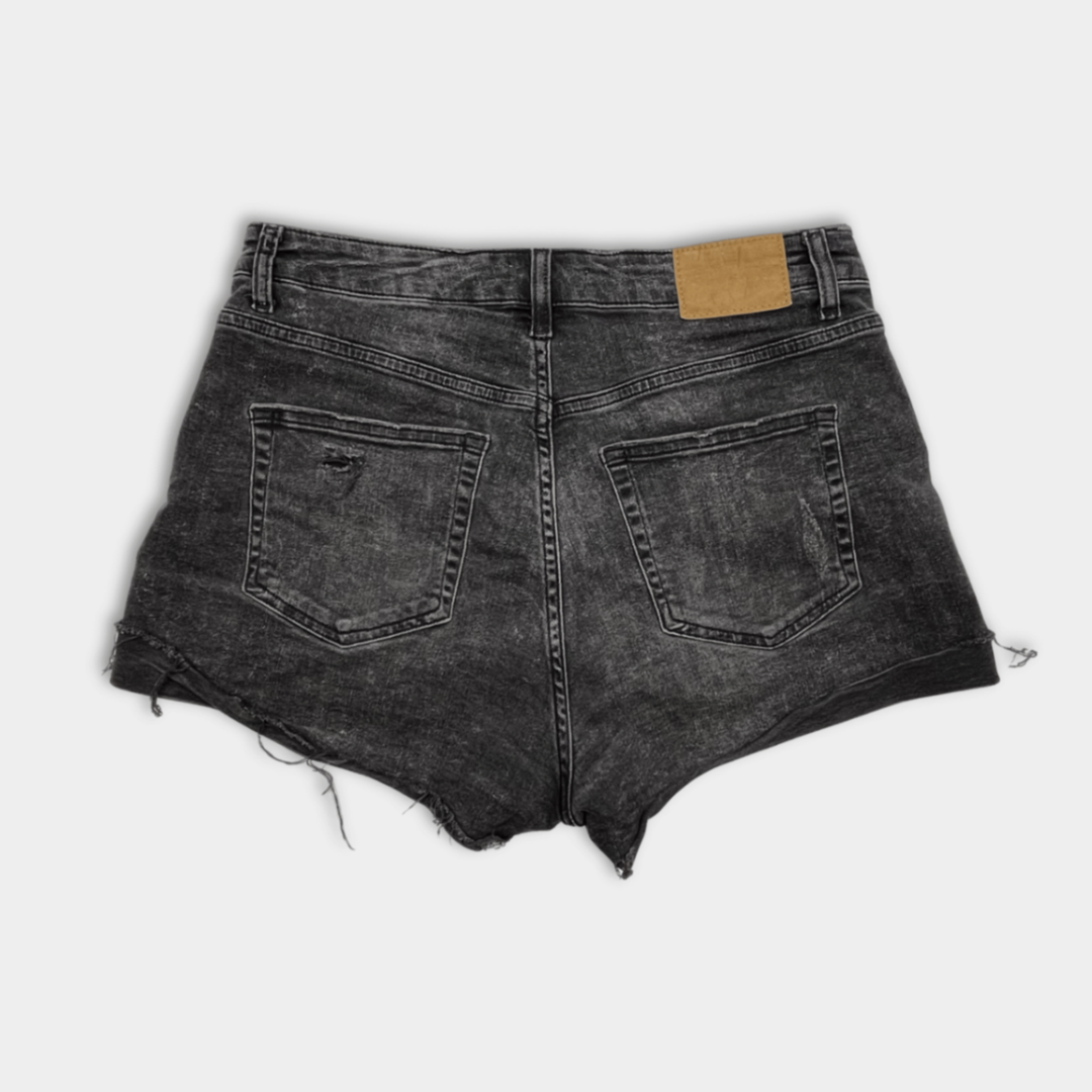 pre-loved H&amp;M Jeans-Shorts Gr. 40