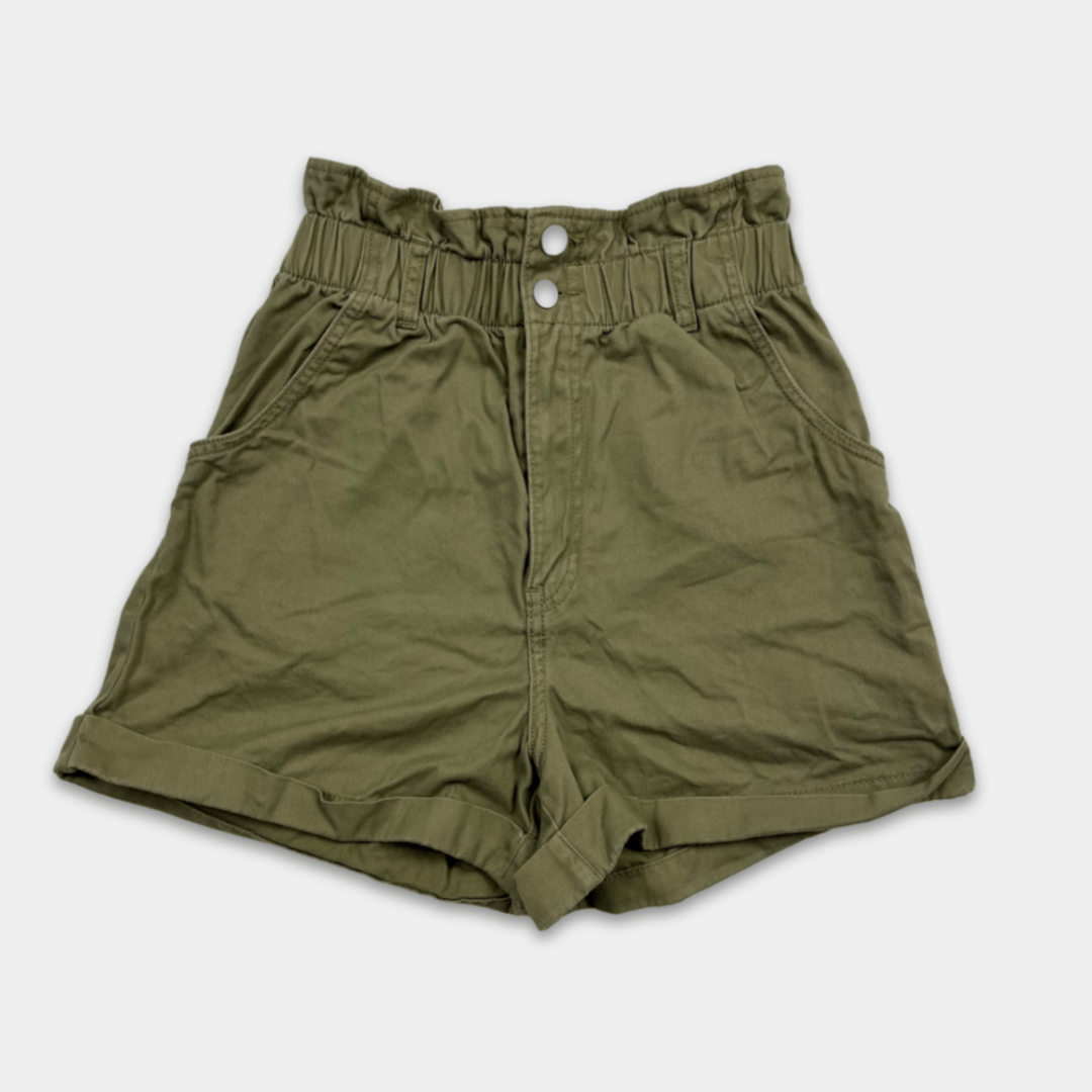 pre-loved H&amp;M Shorts Gr. 36