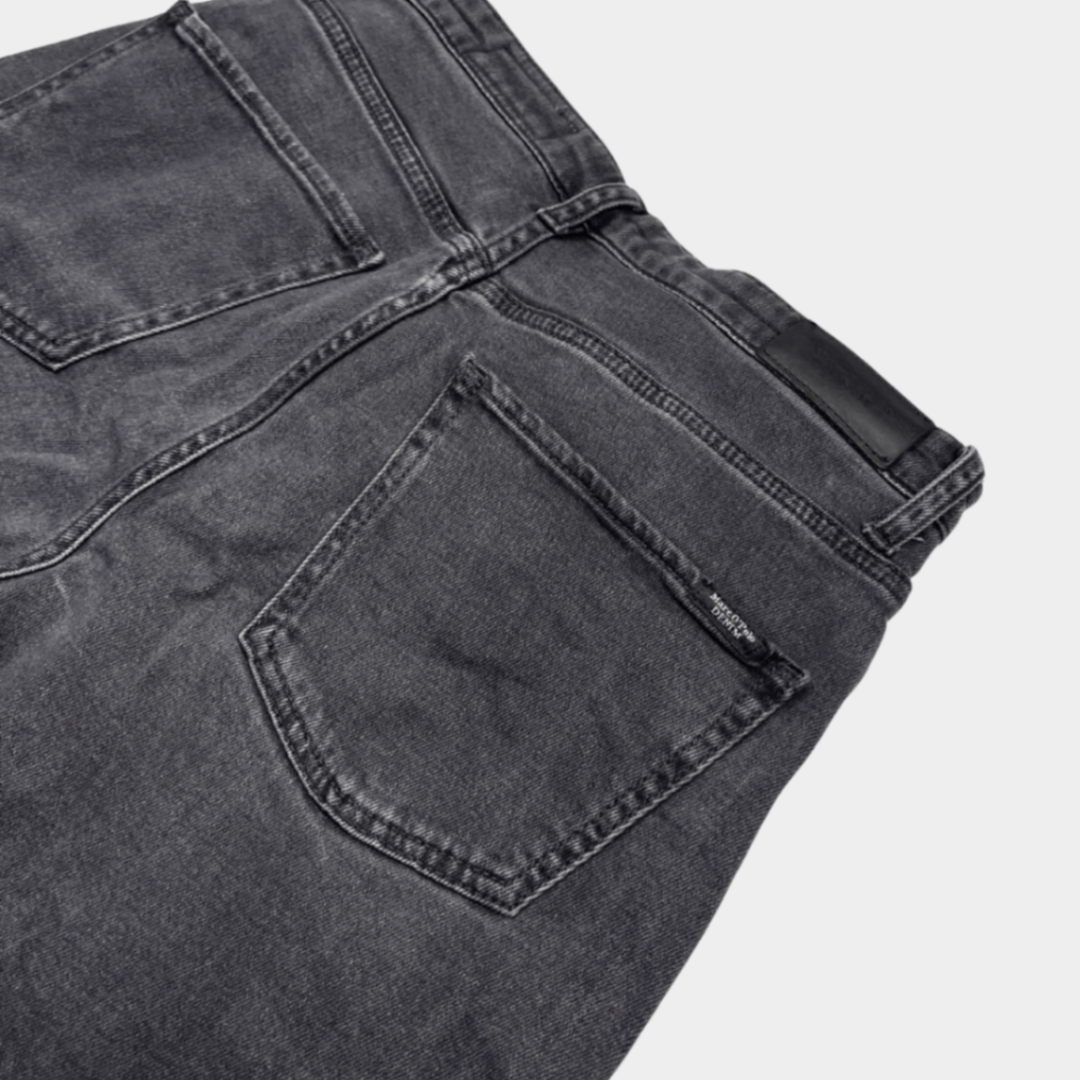 pre-loved Marc O&