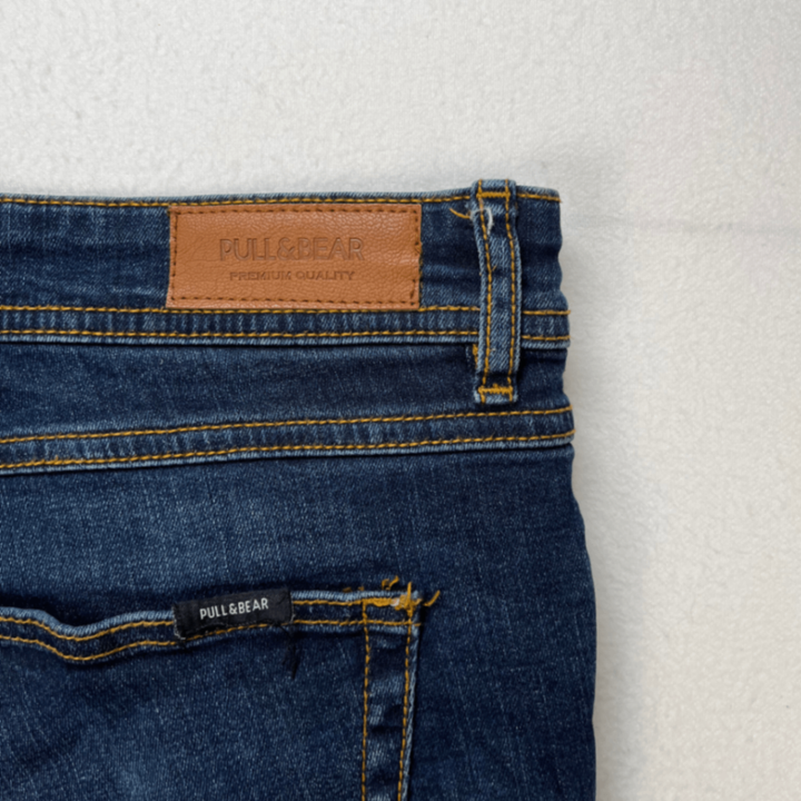 pre-loved Pull&amp;Bear Jeans Gr. 46