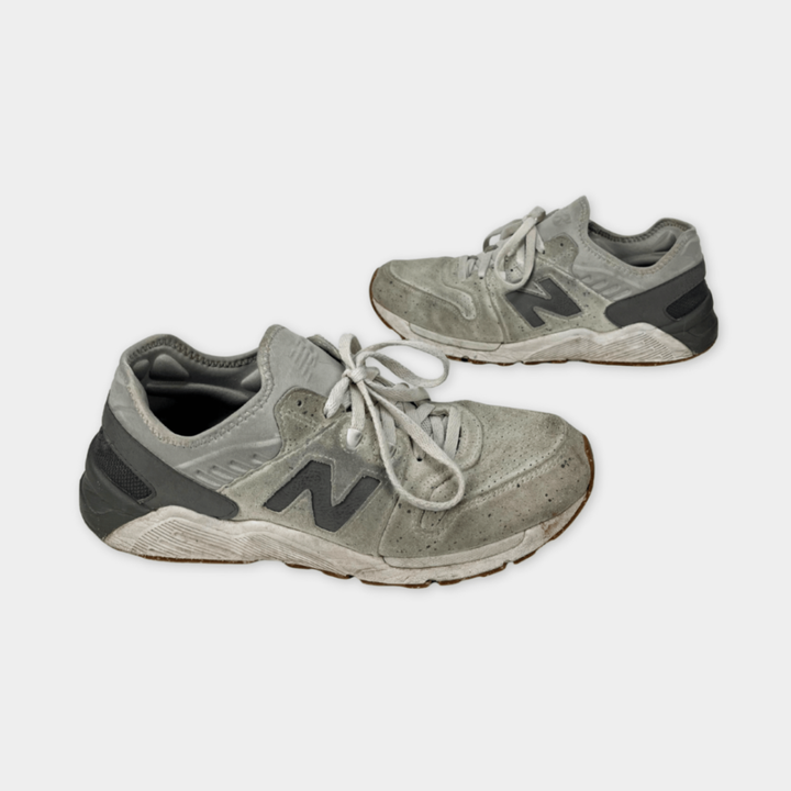 pre-loved New Balance Sneaker Gr. 43