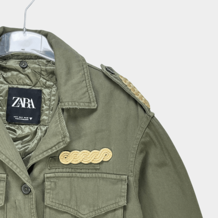 Zara Mantel Gr. S