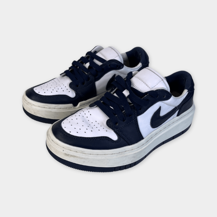 pre-loved Nike Air Jordan Low Sneaker Gr. 36,5